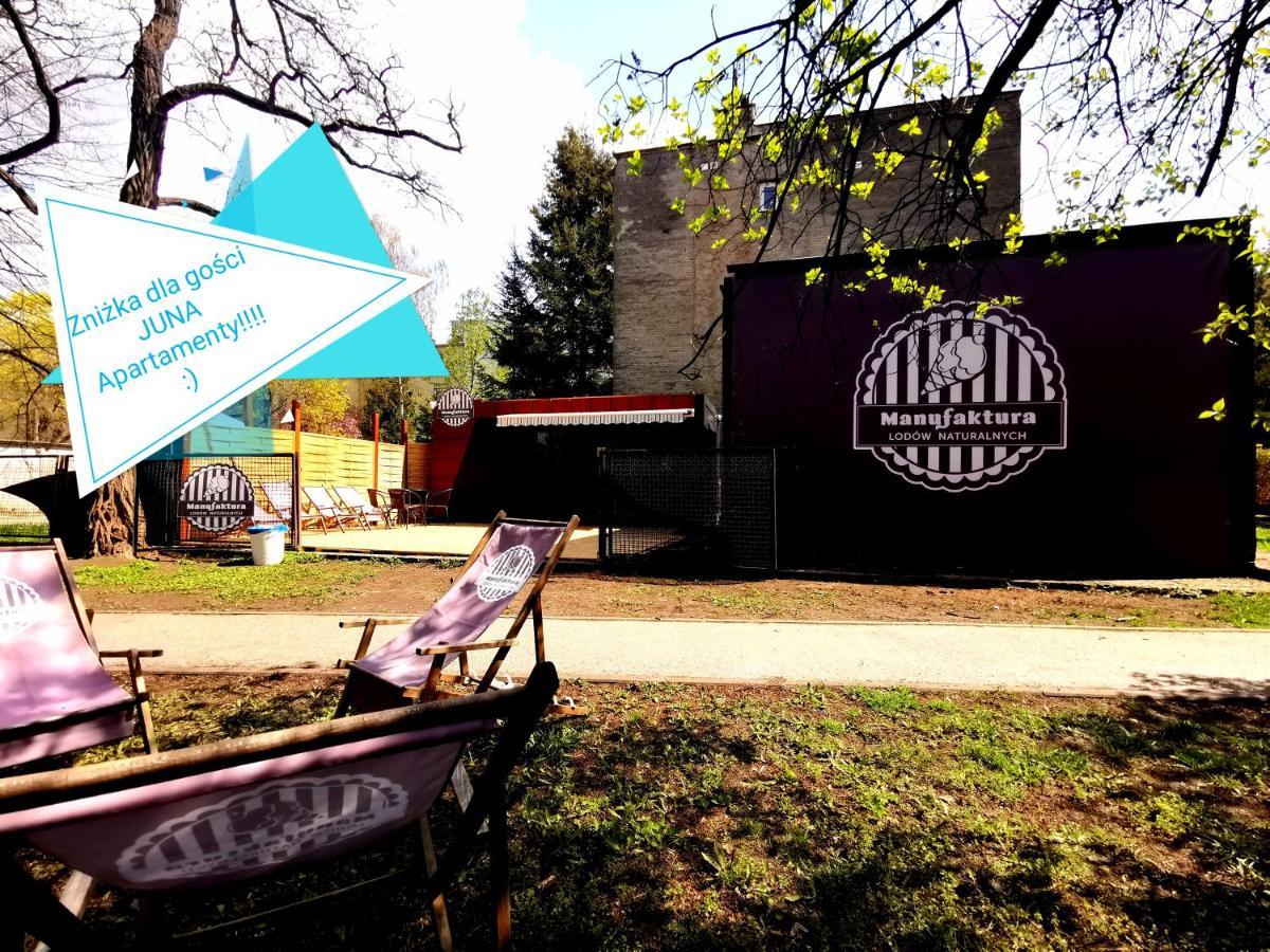 Juna2 - Nowoczesny Apartament W Centrum Z Widokiem Na Park Pruszków Εξωτερικό φωτογραφία
